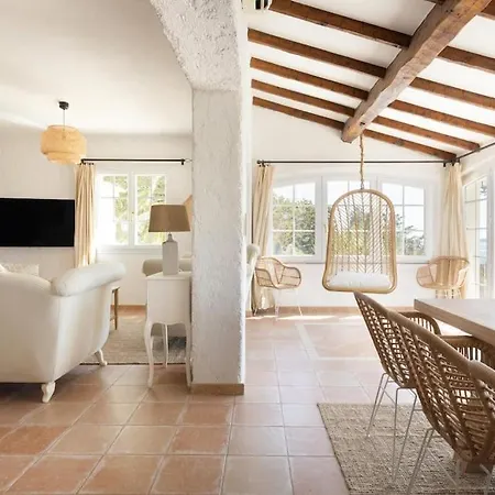 Villa Provencale Avec Piscine Et Vue Sur La Mer *